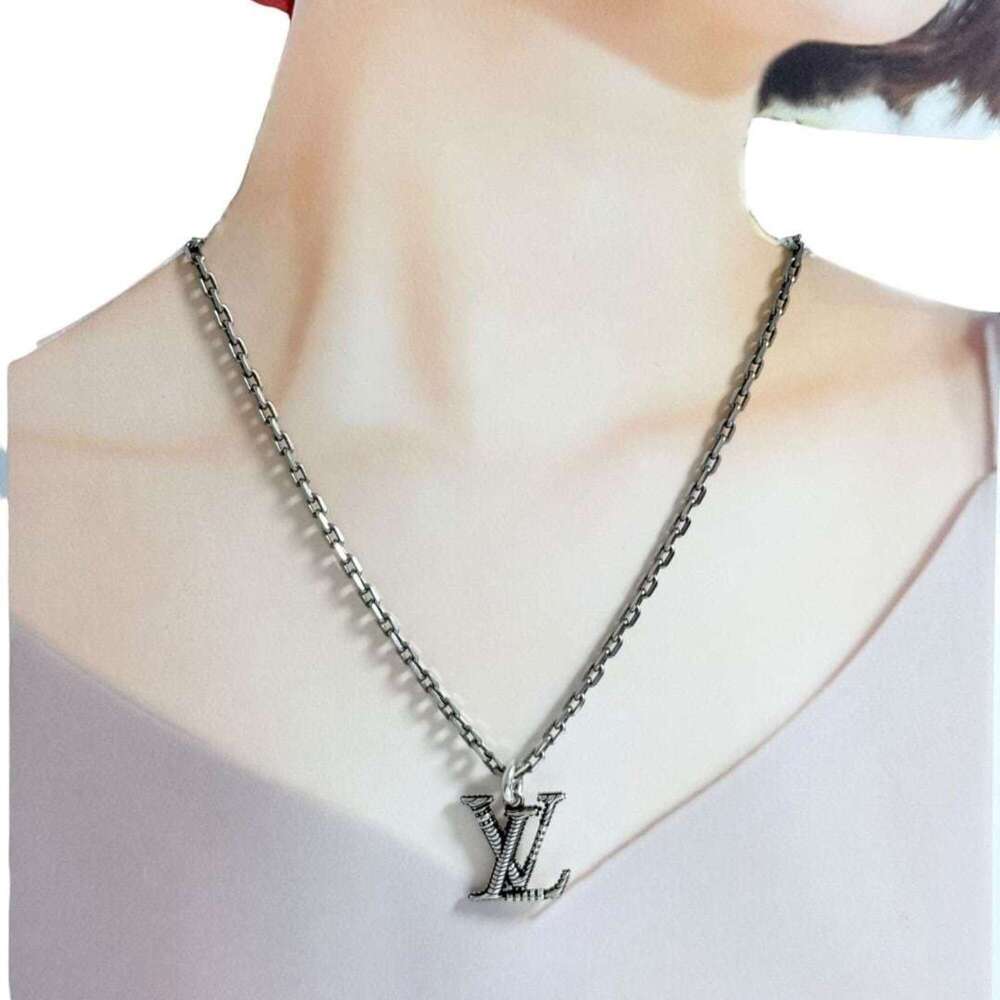 LOUIS VUITTON Silver Necklace - Picture 9 of 10